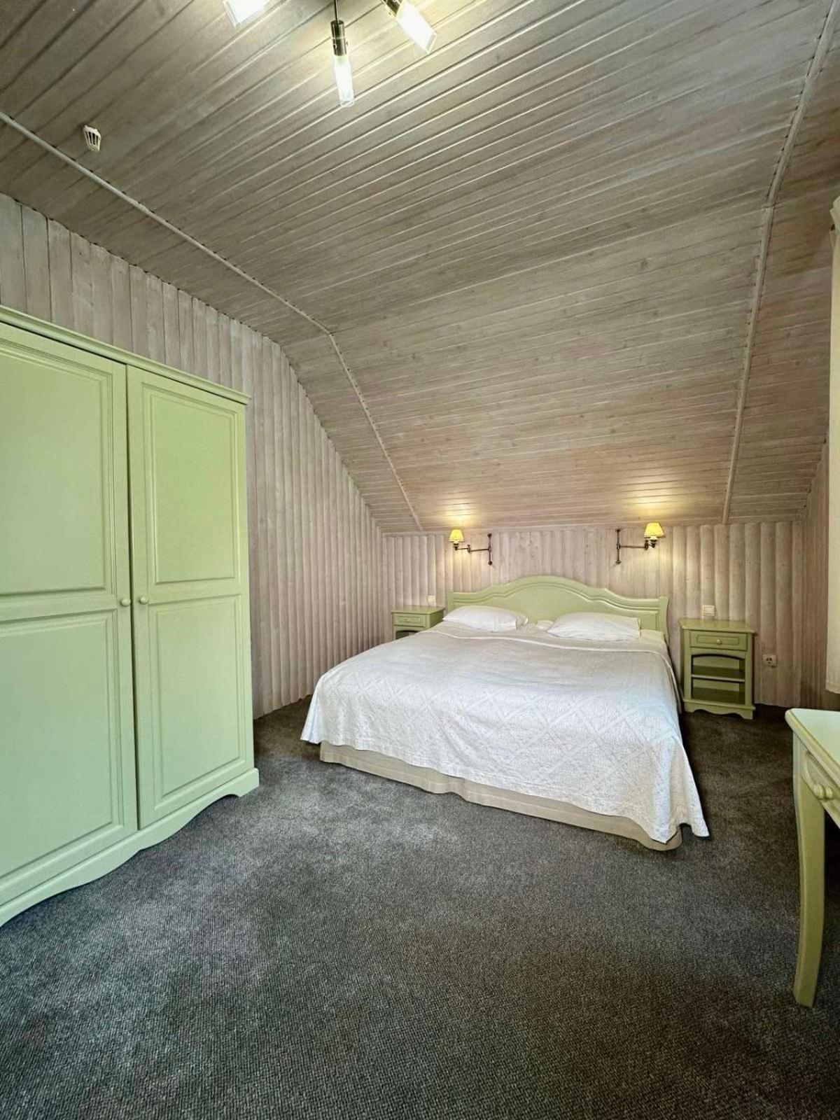 Lavanda Country Club Tatariv Dış mekan fotoğraf