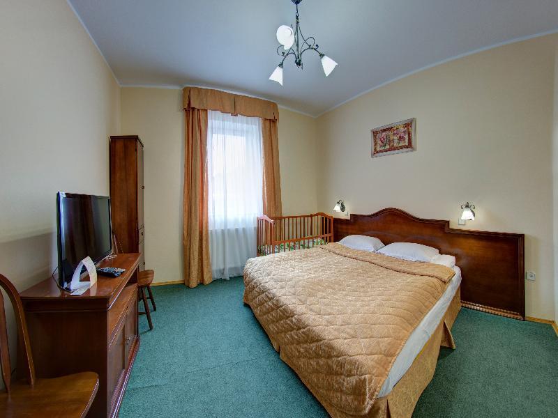 Lavanda Country Club Tatariv Dış mekan fotoğraf